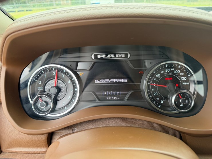 2019-dodge-ram-2500-image-25