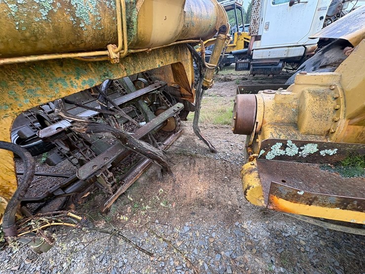 #23988-•-inop-caterpillar-c613-scraper-image-36