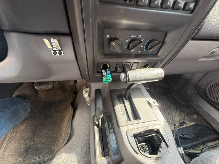 1998-jeep-cherokee-image-59