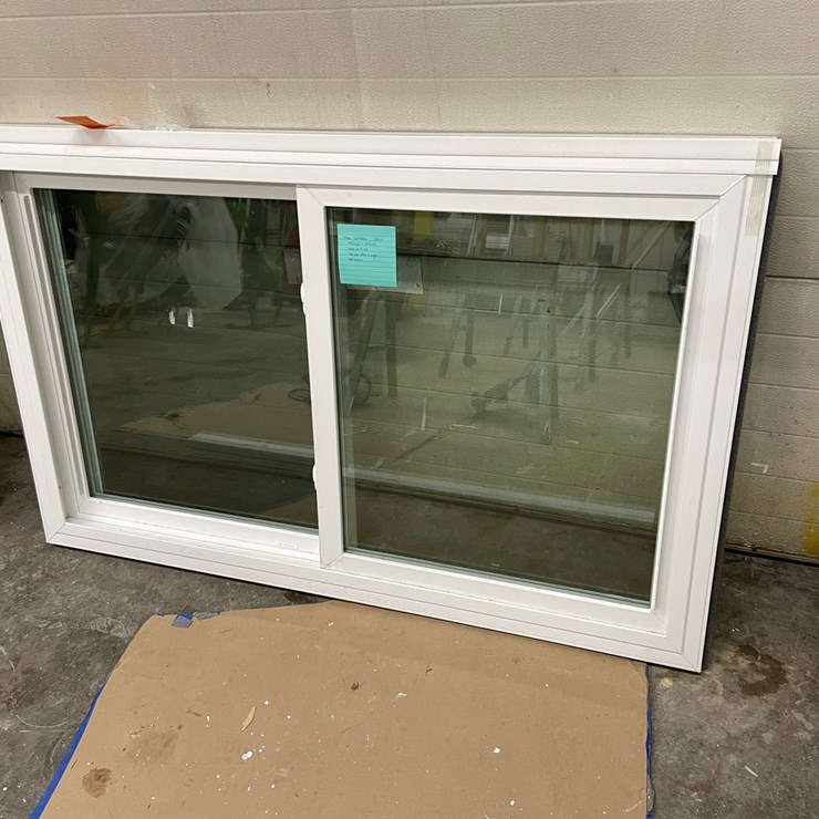 #8571 • Slider Window