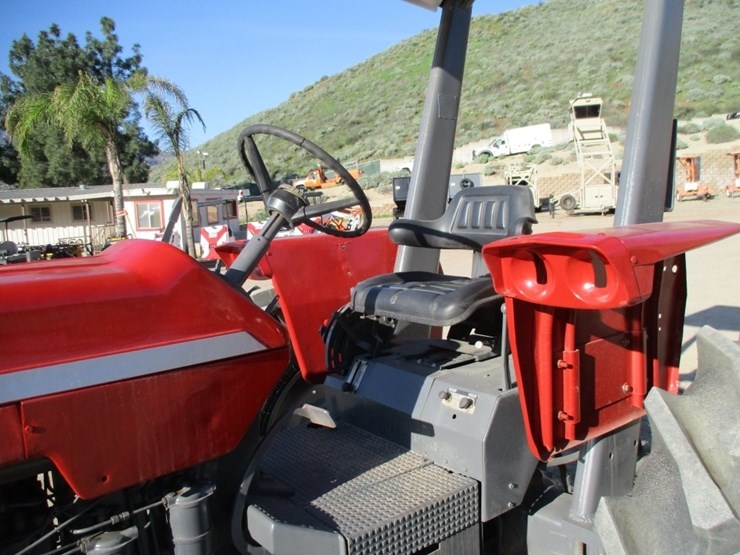 massey-ferguson-ag-tractor,-image-7
