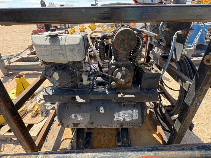 bearing-service-&-supply-5’-x-3.5’-pneumatic-grease-injection-skid-w/-lubricator-image-6