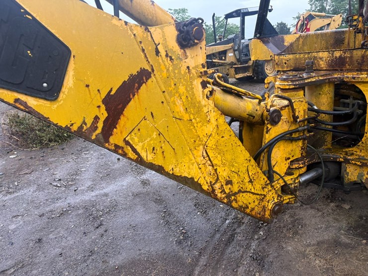 #23986-•-inop-jcb-4x4-backhoe-loader-image-26