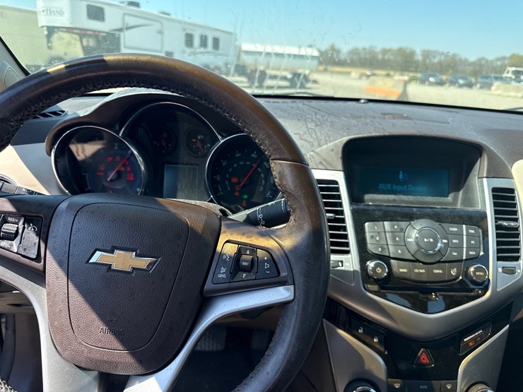 #41896-•-2011-chevrolet-cruze-sedan-1g1ph5s98b7255580-inv#-41896-image-19