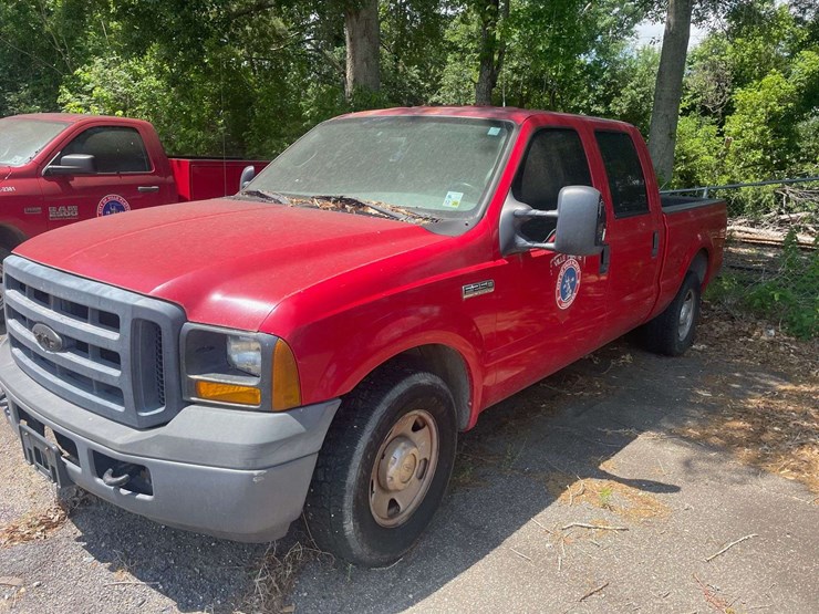 2006-ford-f250-image-1