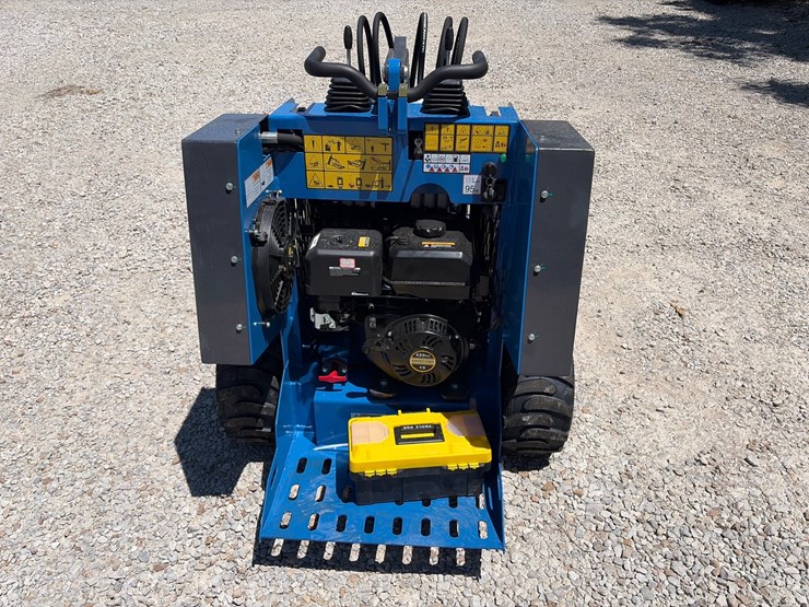 #230-•-unused-2026-agt-mx-mrw14-mini-skid-steer-loader-image-4