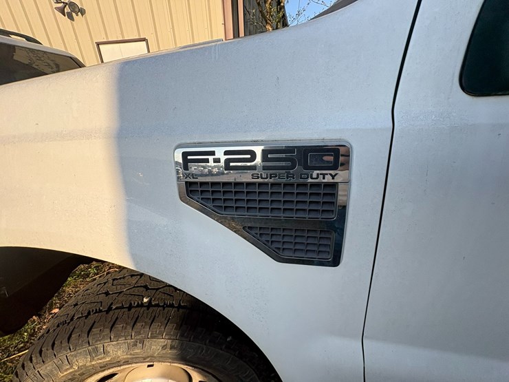 2008-ford-f250-image-49