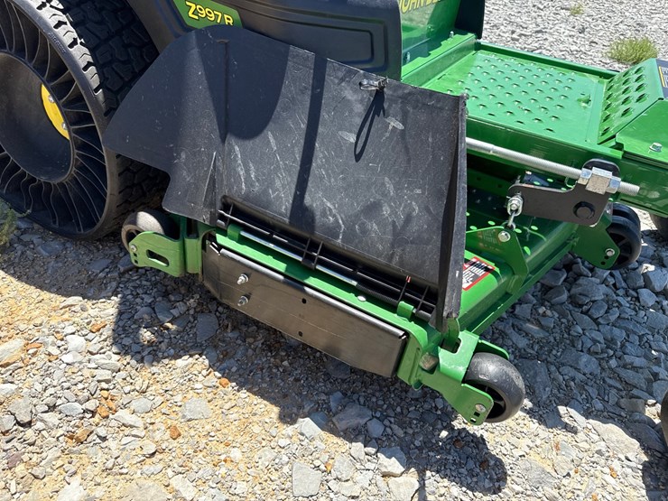 2022-john-deere-z997r-image-15