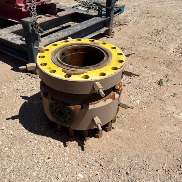 13-5/8” x 18” multi bolt casing spool w/ 1-13/16” outlets