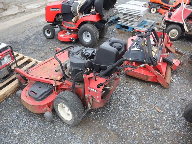 exmark-turf-tracer-walk-behind-s-series-mower-image-5