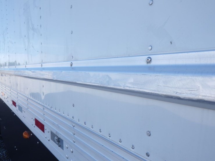2019-utility-3000r-image-9