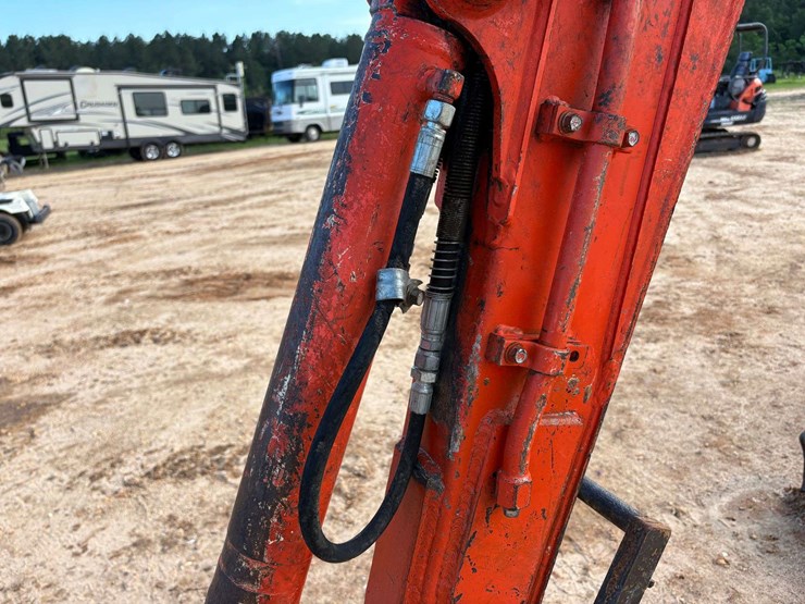 kubota-kx121-2-image-10