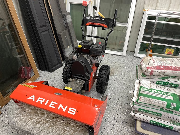 #3287-•-ariens-28"-power-brush-image-1