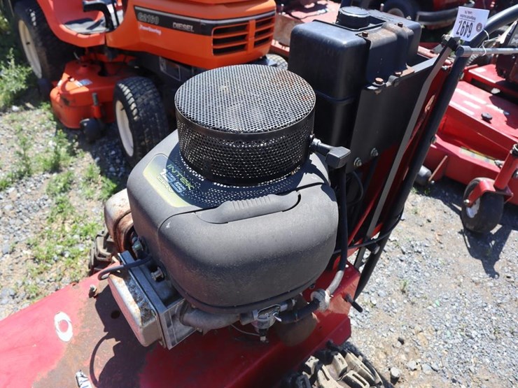 simplicity-rough-cut-walk-behind-mower-image-12