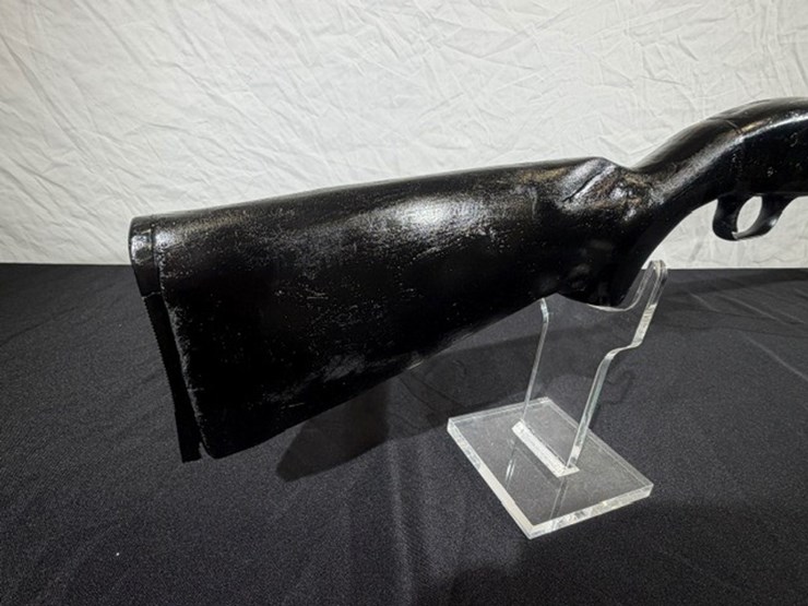 #36033-•-old-pump-shot-gun,-12-guage-|-for-parts/repairs-image-10