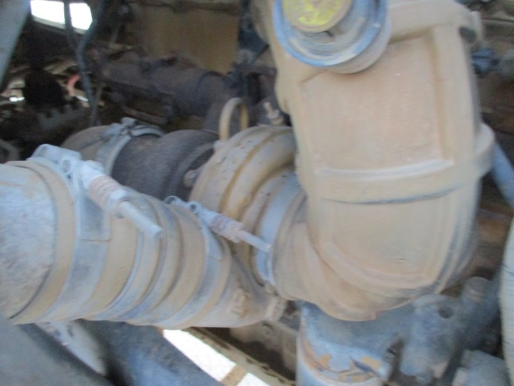 2001-ford-f750-xl-sd-image-6