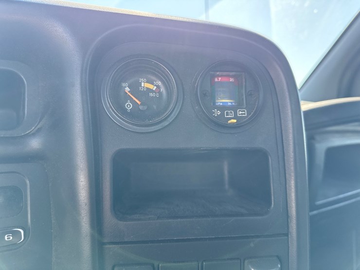 #41358-•-2006-chevrolet-c4500-single-cab-utility-truck-inv#-41358-image-46