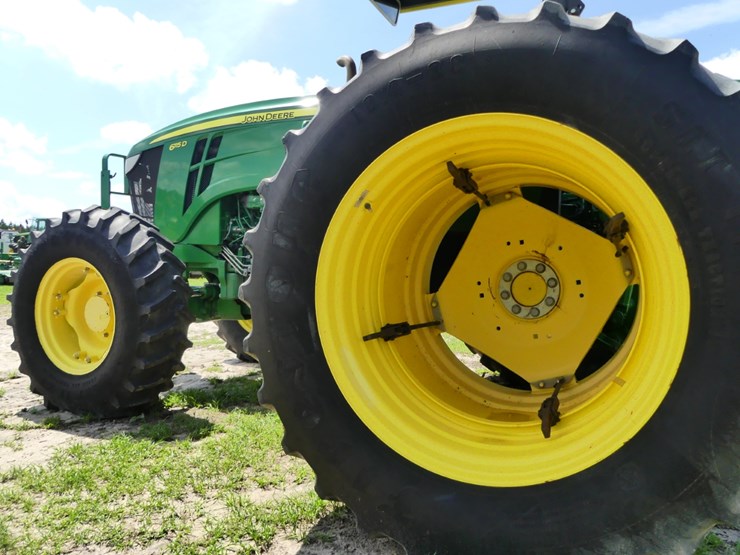 2014-john-deere-6115d-image-8