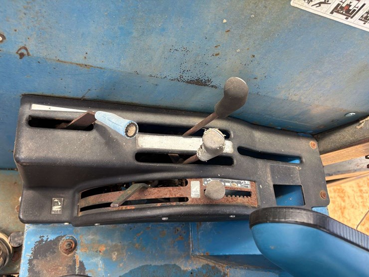 new-holland-7740-image-24