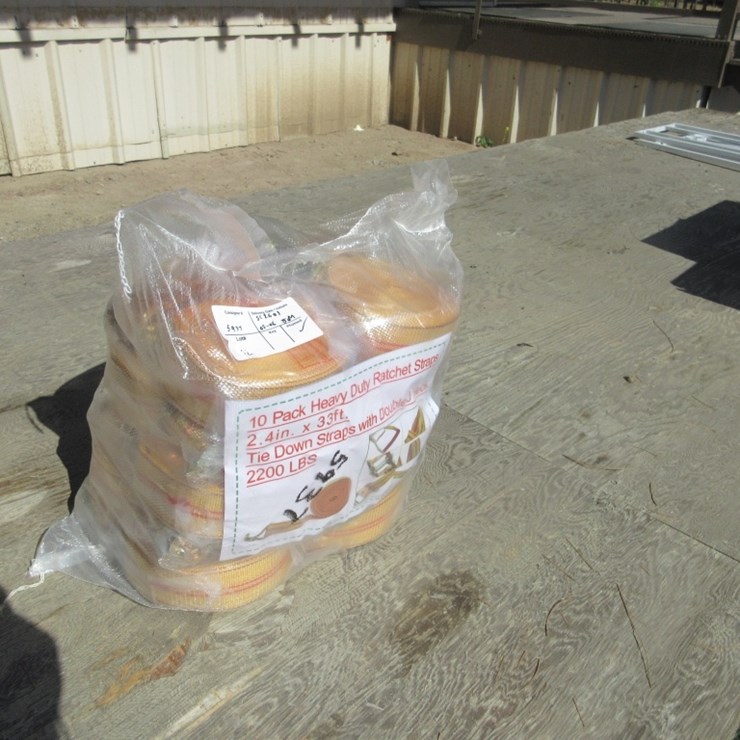 New Unused 2.4" x 33' HD 1-Ton Ratchet Straps,