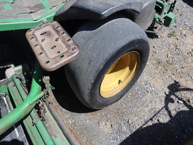 john-deere-2500b-image-11