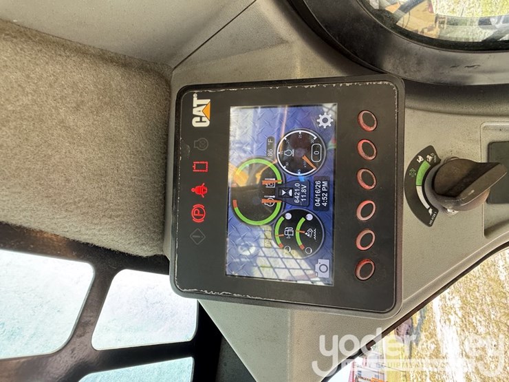 2018-caterpillar-299d2-image-7