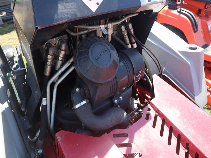 exmark-staris-s-series-stand-on-mower-image-13