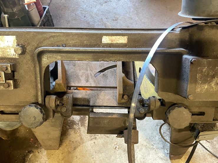 #1875-•-horizontal-metal-cutting-band-saw-image-8
