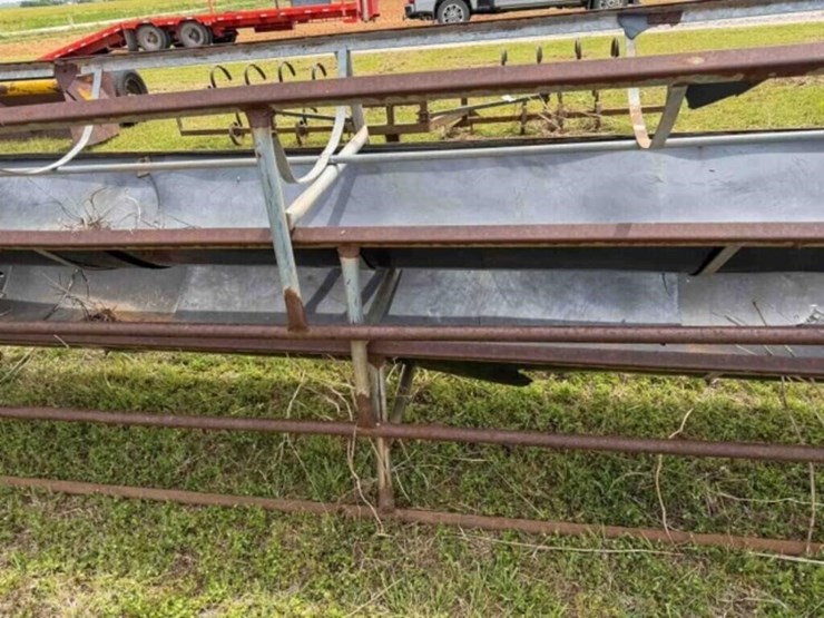 3--10’-feed-bunks-image-9