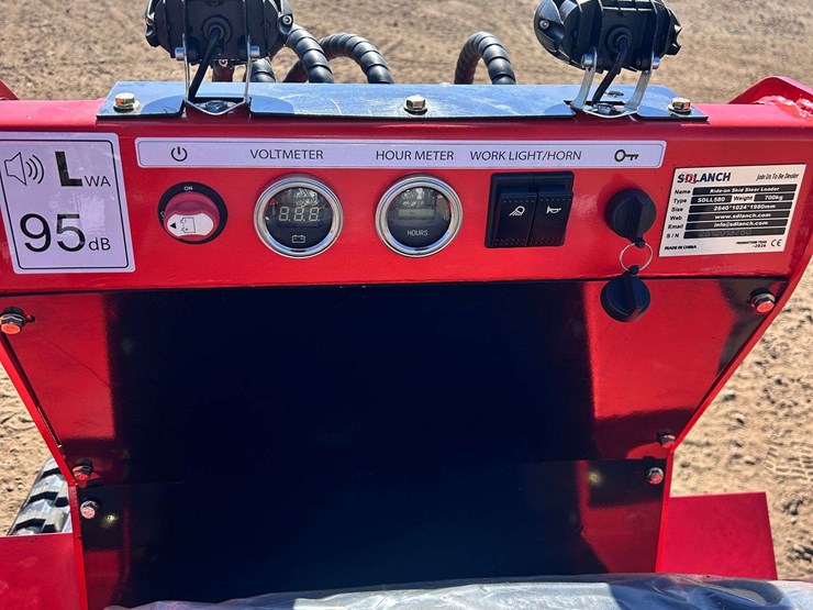 sdll580-ride-on-skid-steer-(new/unused)-image-7