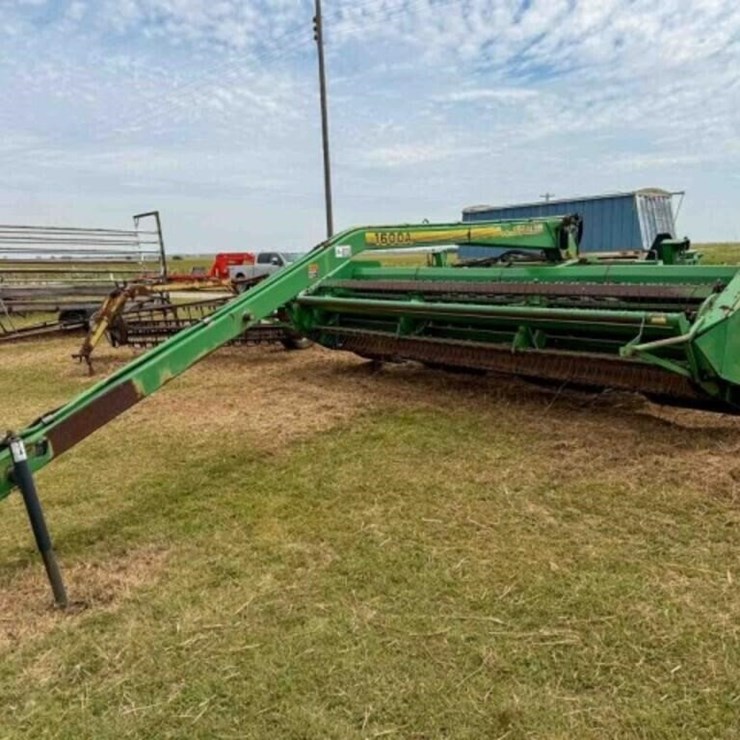 JOHN DEERE 1600A