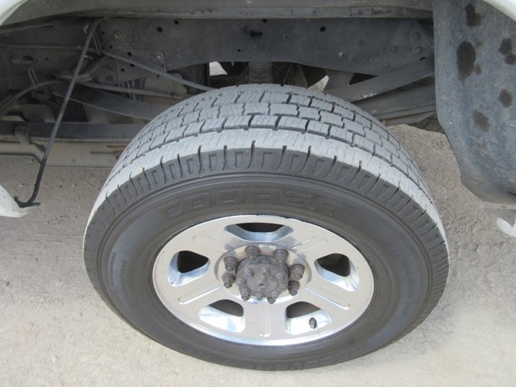 2012-ford-f350-image-21