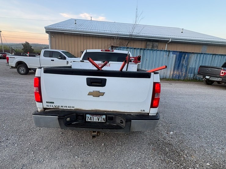 #23969-•-2011-chevrolet-silverado-4x4-pickup-vin:-1gcnkpea1bz146545-image-10