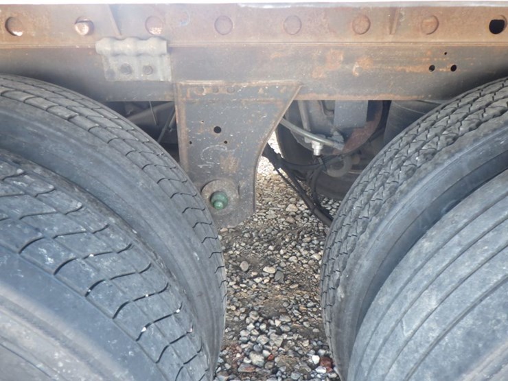 2019-utility-3000r-image-11