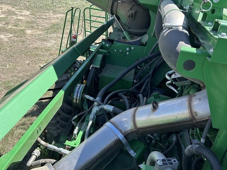 2016-john-deere-s680-image-108