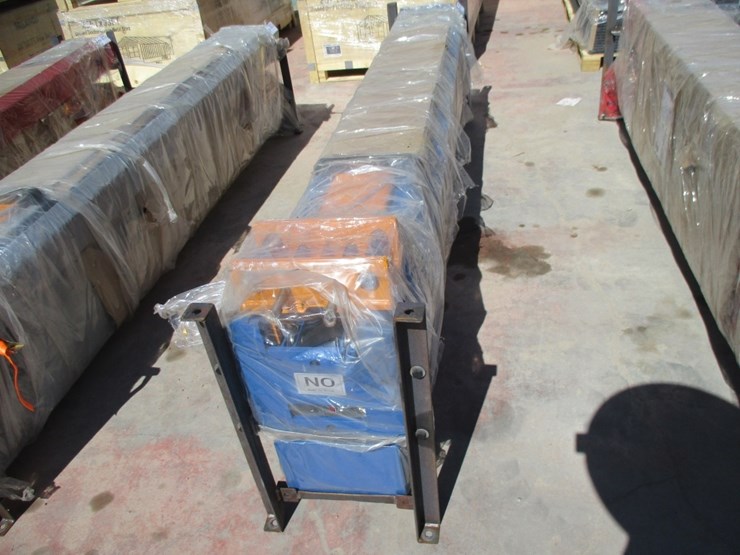new-unused-ir-irtpl-10,000#-2-post-lift,-image-4