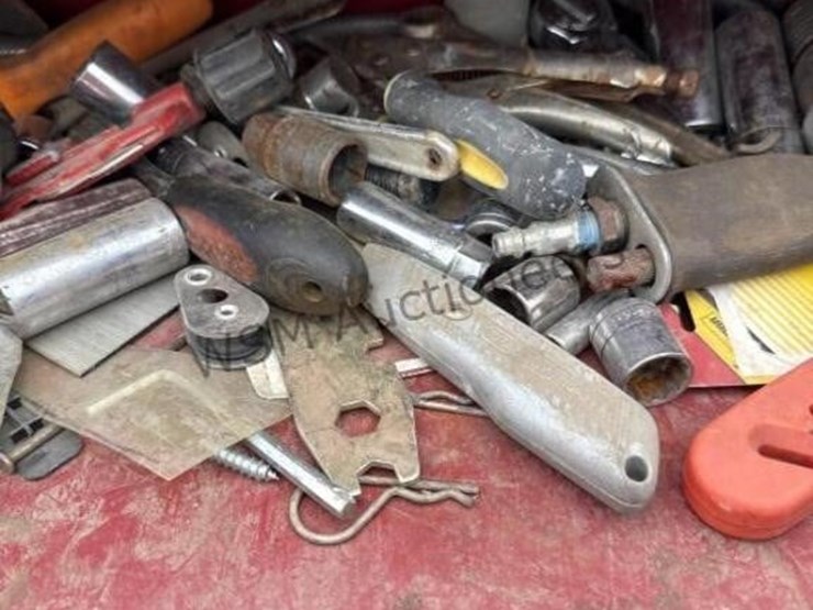 pallet-of-asst-tools-&-toolbox-image-17