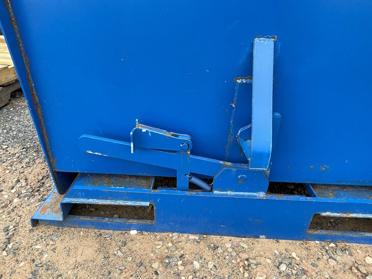 #3282-•-kc-dumpster-image-11
