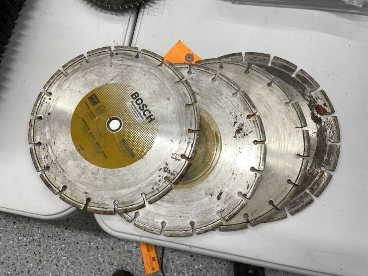 #8582-•-miter-saw-blades-image-3