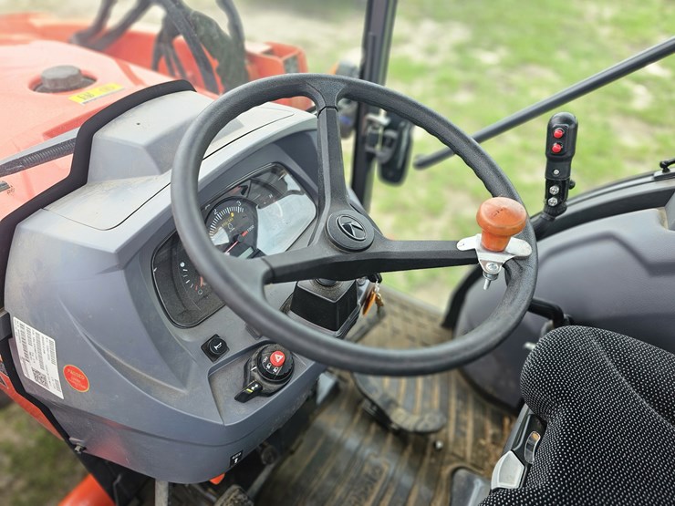 2021-kubota-mx6000-image-12