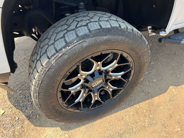 2019-gmc-canyon-image-25