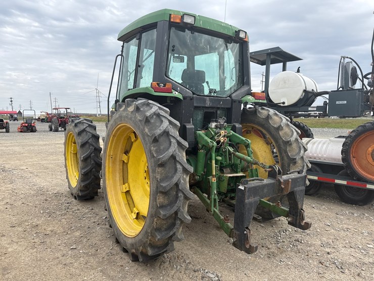1993-john-deere-6400-image-4