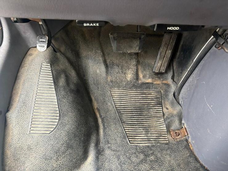 2000-dodge-ram-van-image-45
