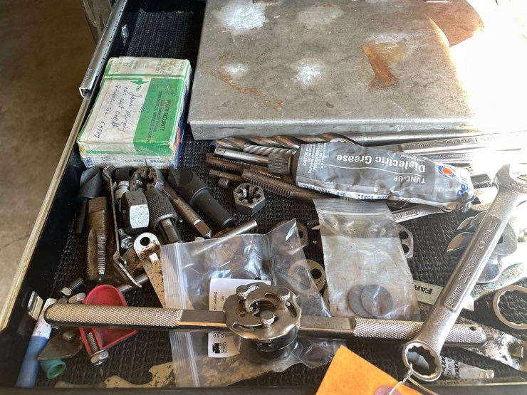 #1821-•-assortment-of-wrenches,-nut-drivers-and-taps-image-2