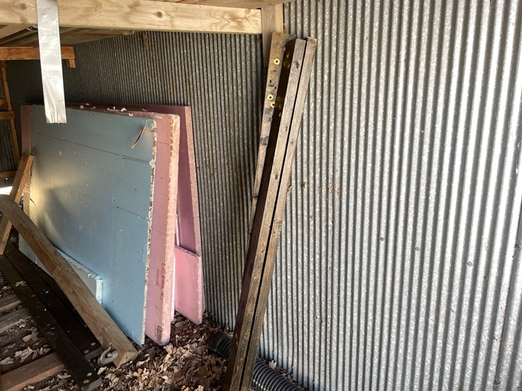 #1893-•-misc.-sheets-of-insulation-image-7