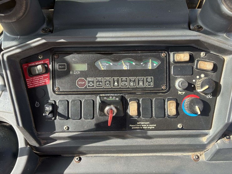 deere-310sg-image-17