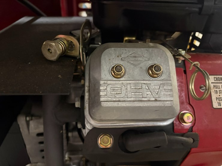 #23982-•-coleman-vantage-7000-electric-generator-image-12