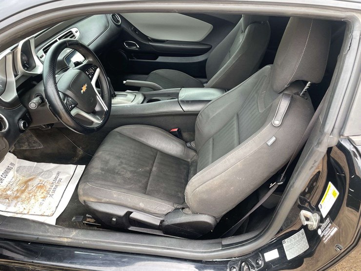2013-chevrolet-camaro-ls-2-door-coupe-(190,120-miles)-image-10