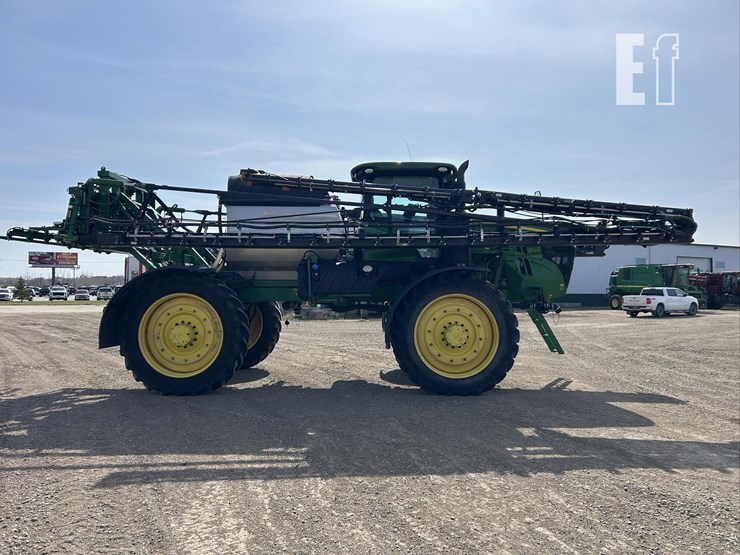 2020-john-deere-r4045-image-4