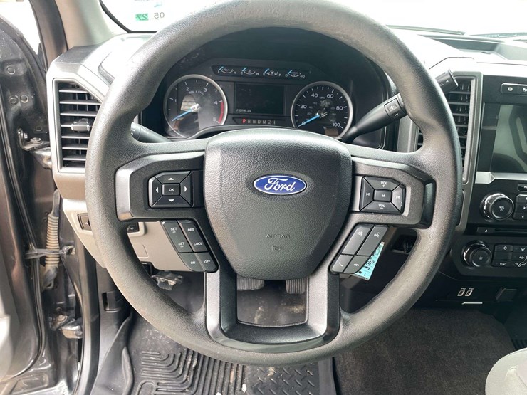 2018-ford-f350-image-12
